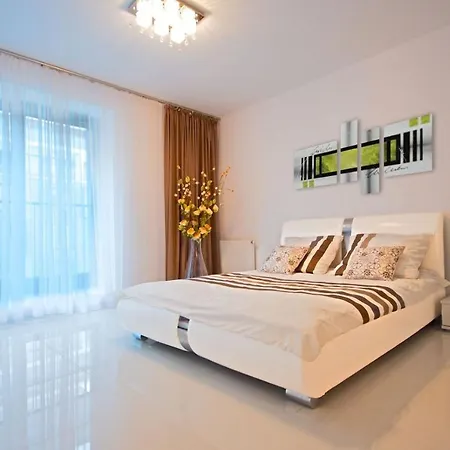 Artapart Centrum Апартаменти Вроцлав