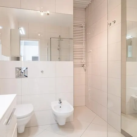 Artapart Centrum Апартаменти Вроцлав